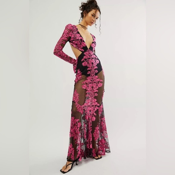 NWT For Love & Lemons Temecula Cut Out Maxi Dress